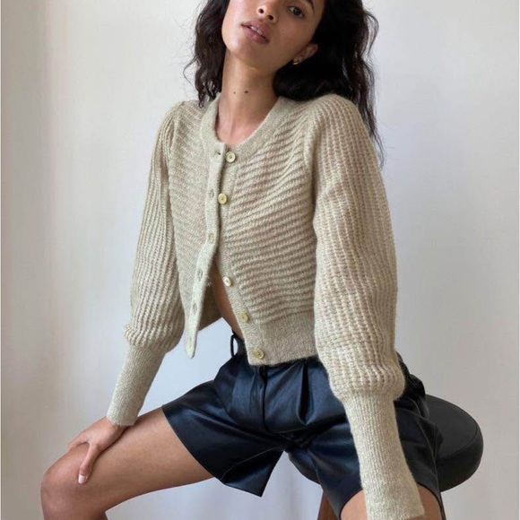 Wilfred Sweaters - Aritzia Wilfred Alessia Cardigan
